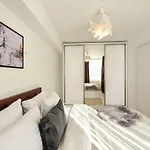 Wonderfull 1br Aviatiei * Bucureşti