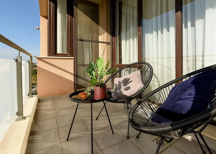 דירה Wonderfull 1br Aviatiei